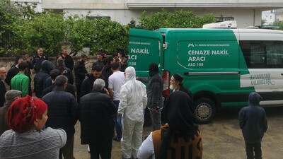 2,5 aylık hamile kardeşini katletti