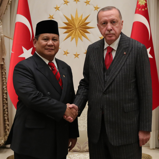 Erdoğan'dan tebrik telefonu