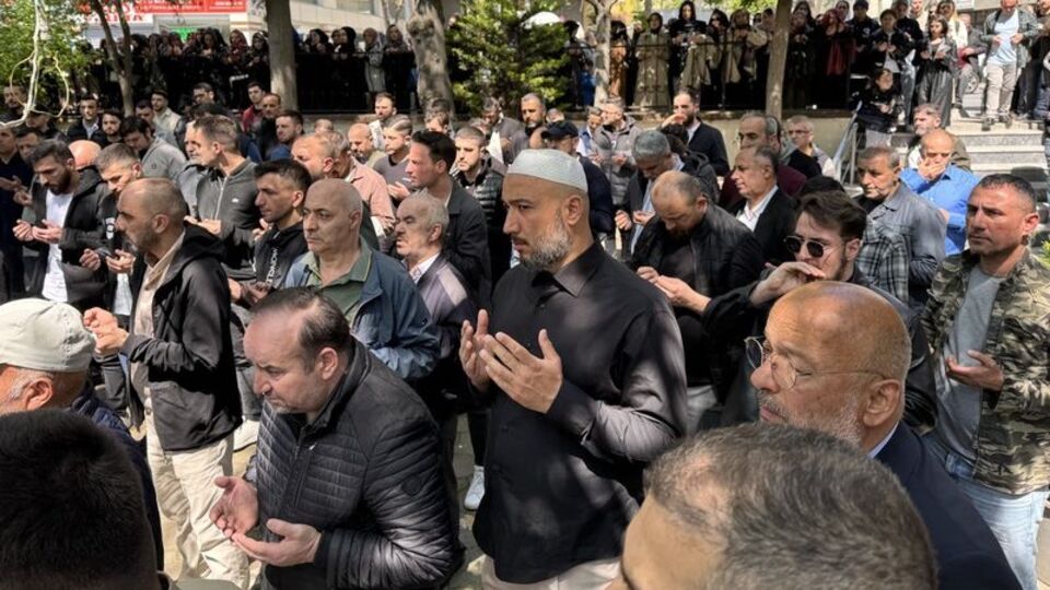 Hatalı 'U' dönüşü kurbanı Semanur son yolculuğuna uğurlandı