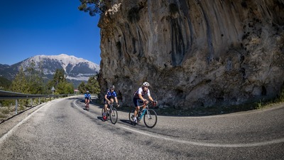 Bisiklet tutkunları Kemer'de buluşacak