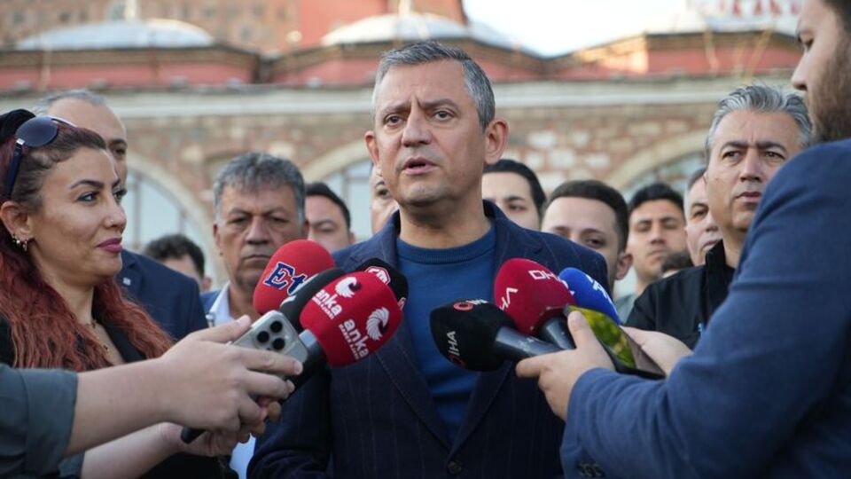 Özel şehit yakınlarıyla bayramlaştı