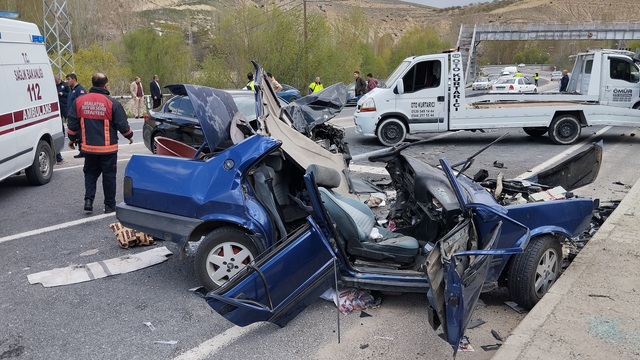 Malatya'da feci kaza: 3 ölü, 5 yaralı