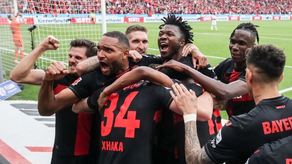 Leverkusen ilk kez şampiyon!