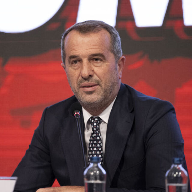 Saffet Sancaklı yeniden MHP'de