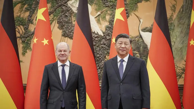 Alman Şansölye'den Çin'e tarihi ziyaret