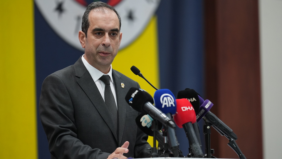 Mosturoğlu, basın mensupları ve üyelerle buluştu