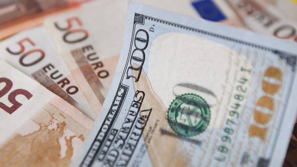 Döviz mevduatında 4.6 milyar dolarlık düşüş