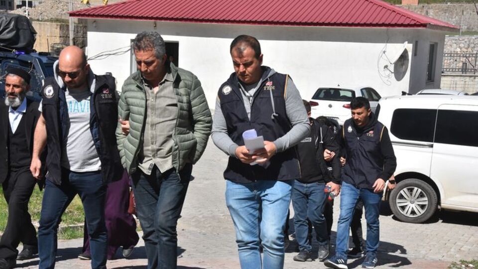 Polisin sosyal medya paylaşımına tutuklama