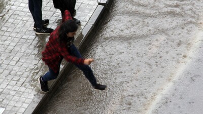 Bu bölgelerde sağanak var