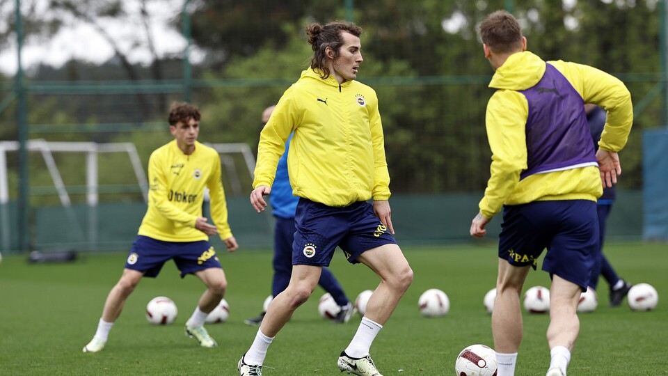 Fenerbahçe'de Sivasspor mesaisi başladı