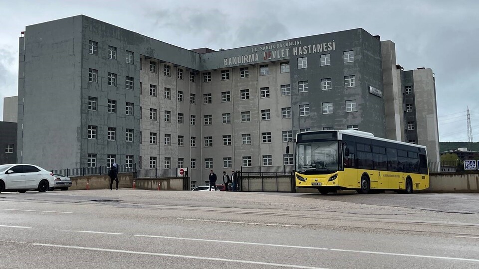 Hastane tuvaletinde gizli kamera skandalı