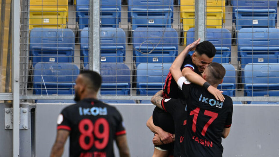 Gençlerbirliği üç puanı iki golle aldı!