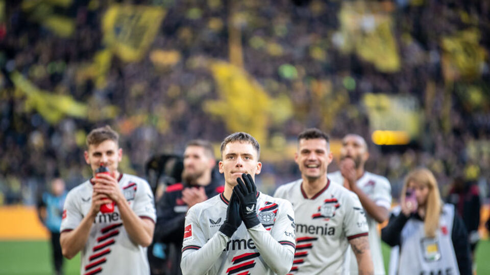 Şampiyon Leverkusen, Dortmund'la berabere!