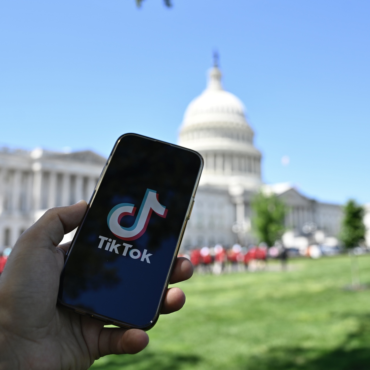 TikTok'tan yasaklara karşı uyarı