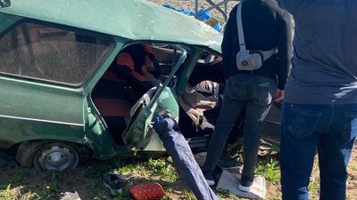 Kaza yaptı! Bütün gece otomobilinde bekledi