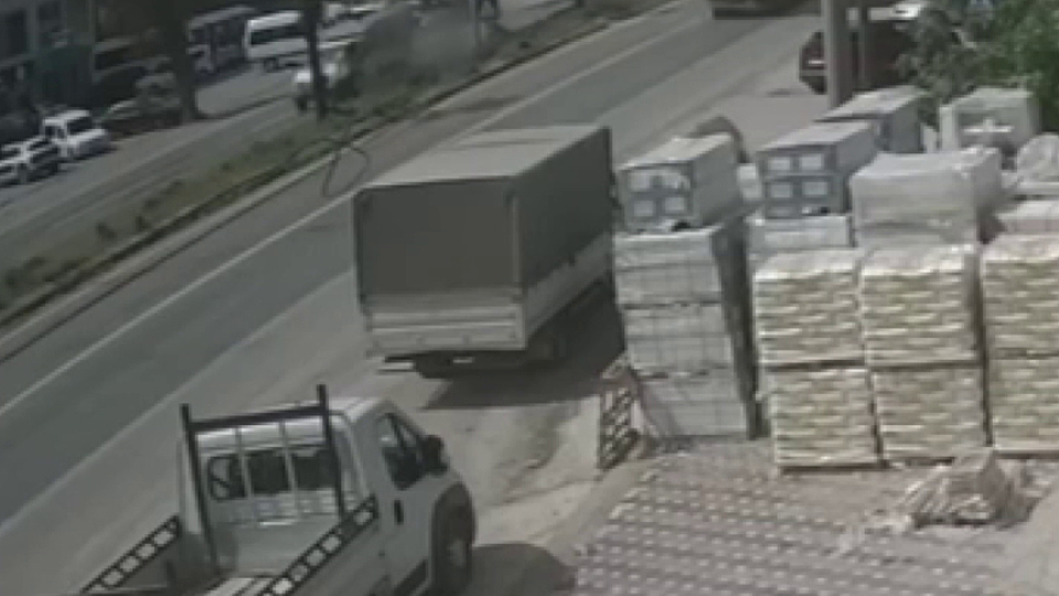 Trafik kazasında motosikletteki karı koca öldü