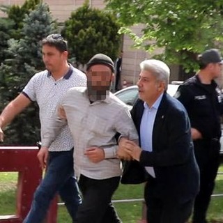 23 Nisan kutlamalarında "puta tapmayın" diye bağırdı, gözaltına alındı