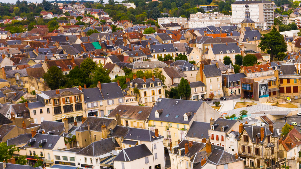 Bu Fransız kasabasında evler sadece 1 euro