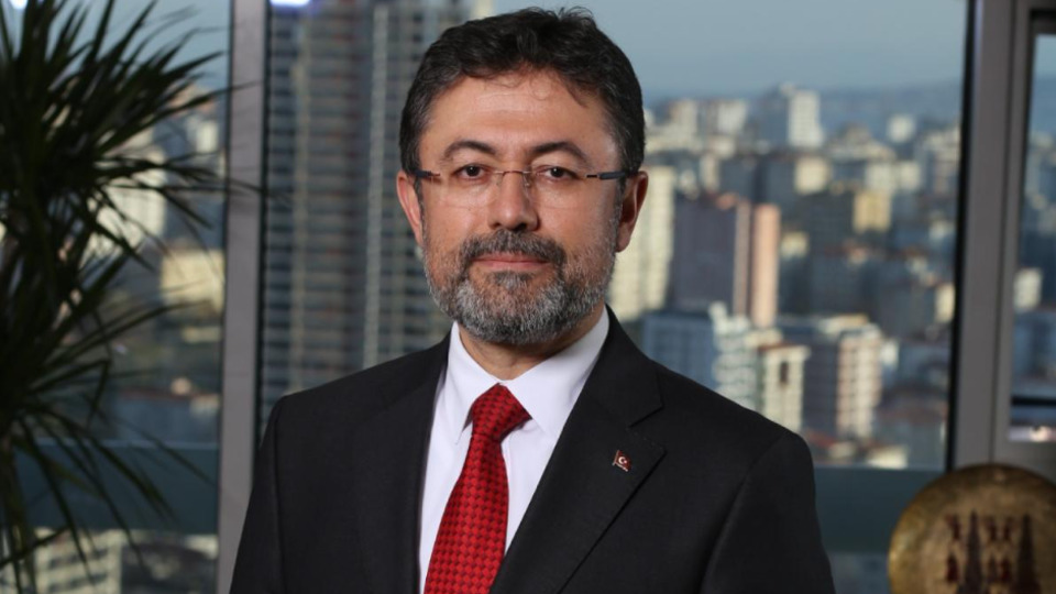 Bakan Yumaklı'dan komşu ülkelere su mesajı