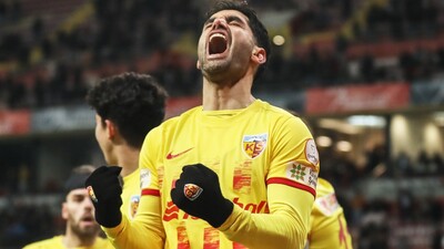 Kayserispor'da Ali Karimi sezonu kapattı
