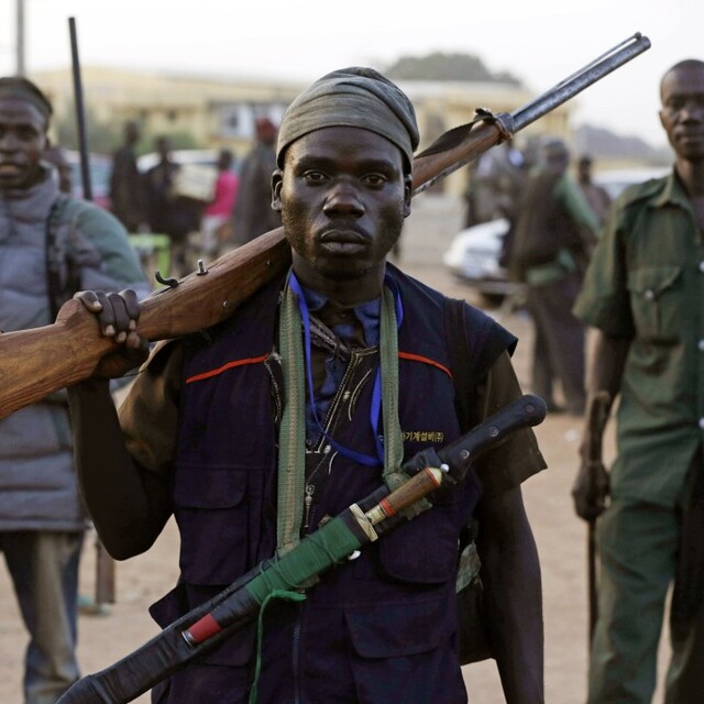 Boko Haram ve DEAŞ çatıştı: 100 terörist öldü