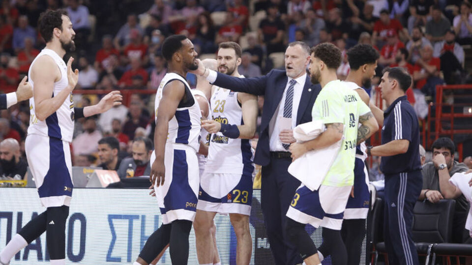 Fenerbahçe Beko'dan müthiş başlangıç!