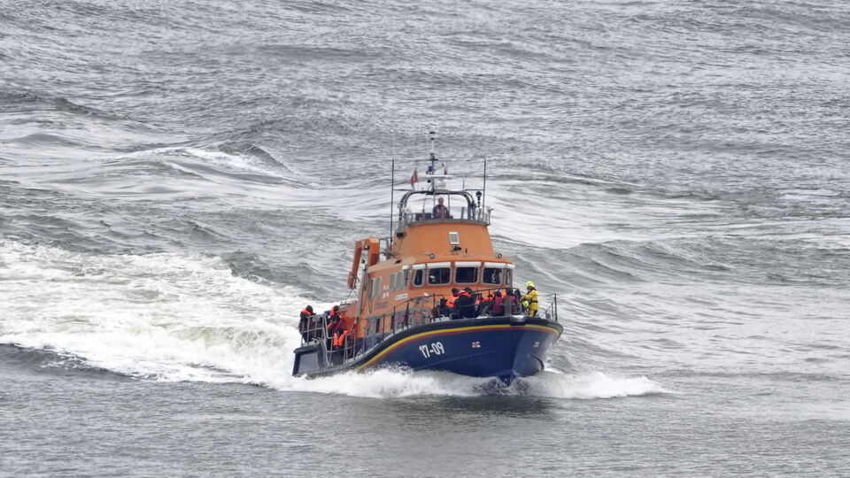 Kral Charles Ruanda Planı'nı onayladı