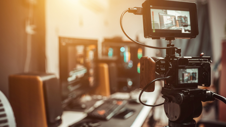 55 saat röportaj yaptı, rekor kırdı