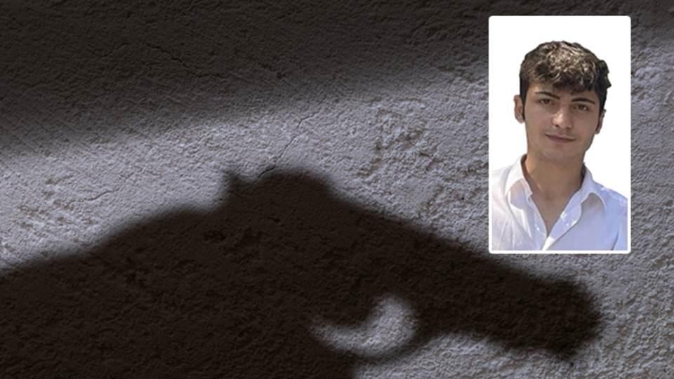 16 yaşındaki kız babasının beylik tabancası ile ağabeyini öldürdü