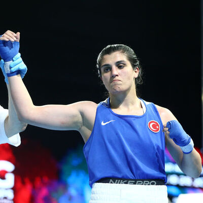 Busenaz Sürmeneli finalde!