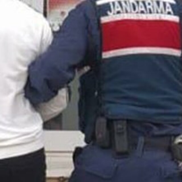 Başkent'te 12,2 ton sahte gıda ele geçirildi: 1 gözaltı
