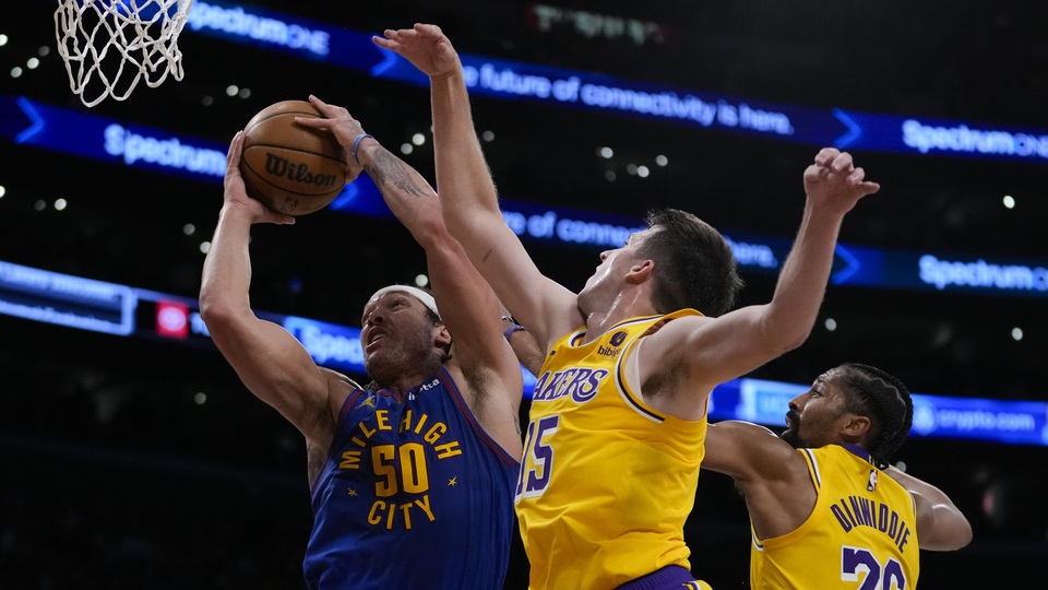 Nuggets, Lakers'ı yenerek seriyi 3-0 yaptı!