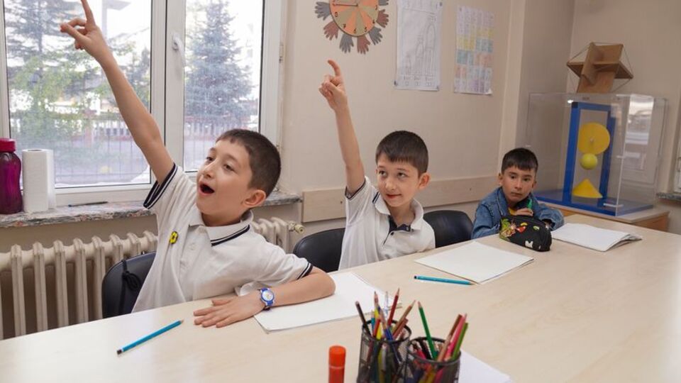 Eğitim uzmanları yeni müfredatı değerlendirdi