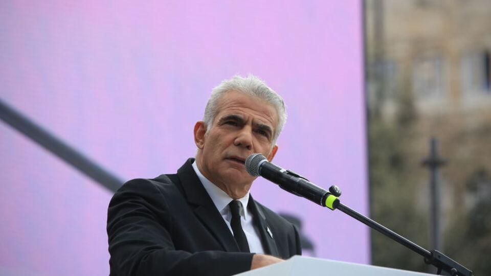 "İsrail sorumsuz çılgınların elinde rehin"