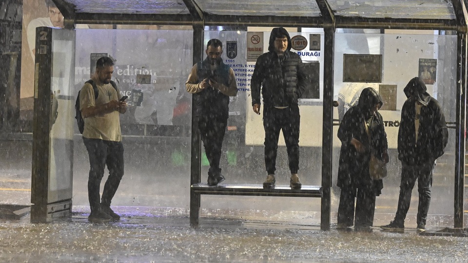 Meteoroloji: 4 gün tüm yurtta yağış var