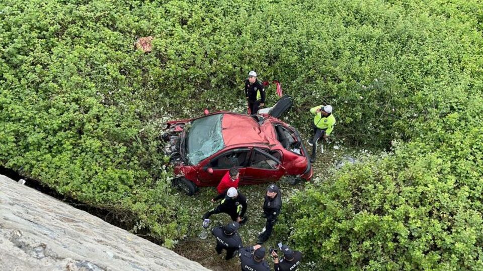 İstinat duvarından düşen futbolcu öldü