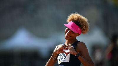 Buse Savaşkan, İspanya'daki birinci oldu