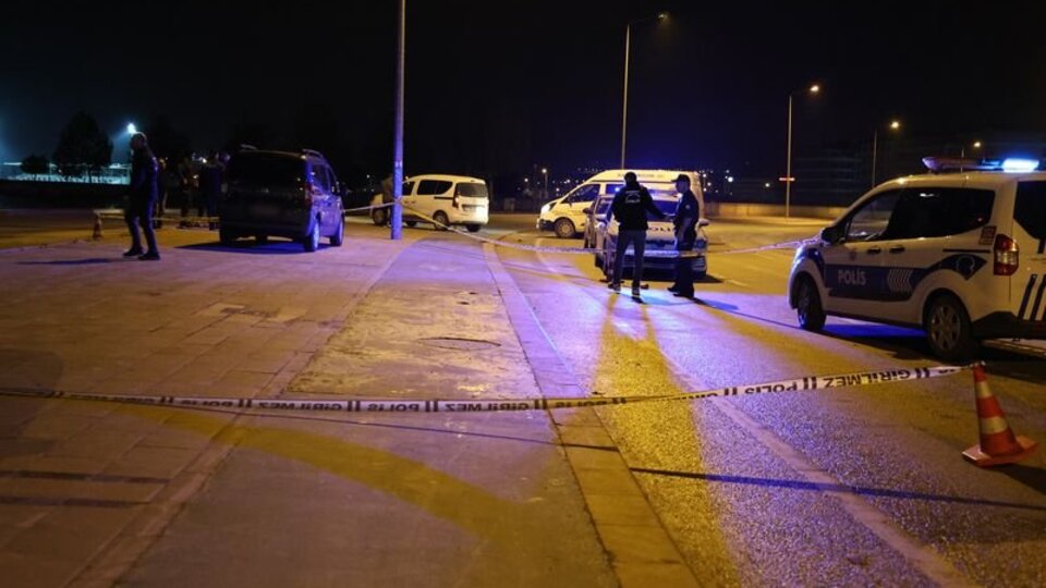 Trafikte çıkan tartışma kanlı bitti: 1 ölü