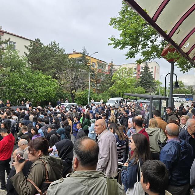 Ankara ve İstanbul'da metro arızası