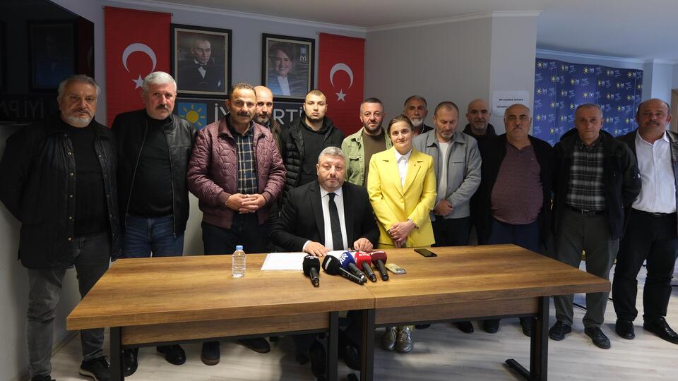 İYİ Parti'de toplu istifalar sürüyor