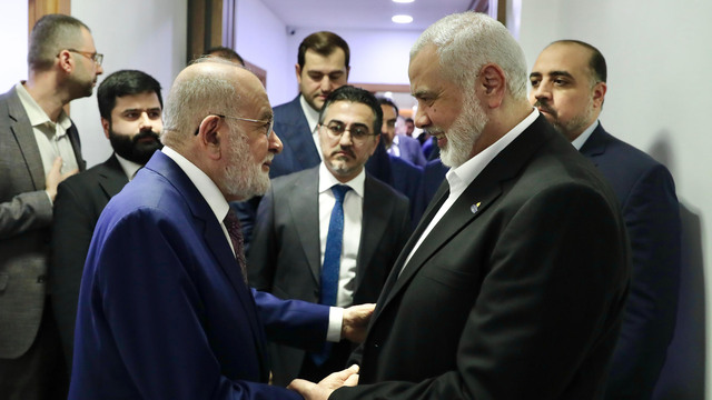 Karamollaoğlu, Haniye ile görüştü