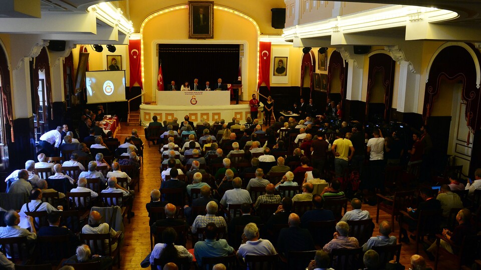 Galatasaray'da sıcak saatler!