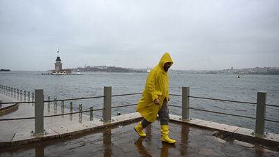 İstanbullular kuvvetli gök gürültülü sağanak yağışa dikkat!