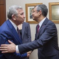 Özel, Yavaş'ı ziyaret edecek