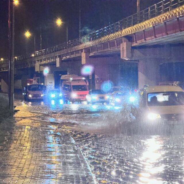 Düzce ve Erdek'te sağanak yağış
