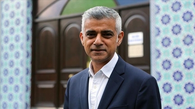 Londra'da Müslüman aday yine seçildi