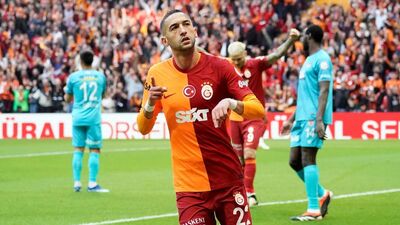 Hakim Ziyech'ten 6. gol!