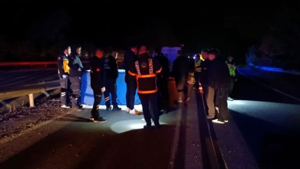 Motosiklet bariyere çarptı, sürücü öldü