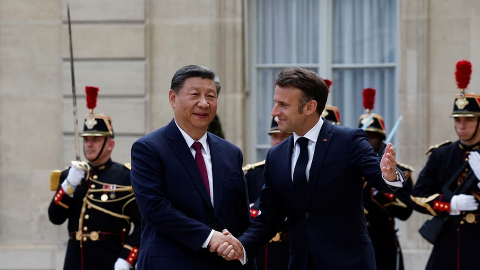 Macron ve Xi Jinping'den kritik mesajlar