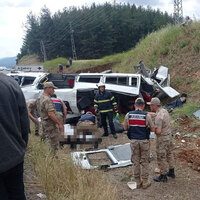 Katliam gibi kaza: 9 ölü!